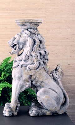 HERALDIC LION